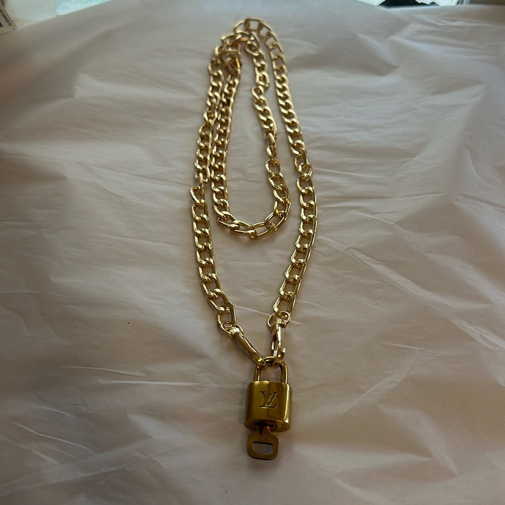 Authentic Louis Vuitton Lock & key necklace #302